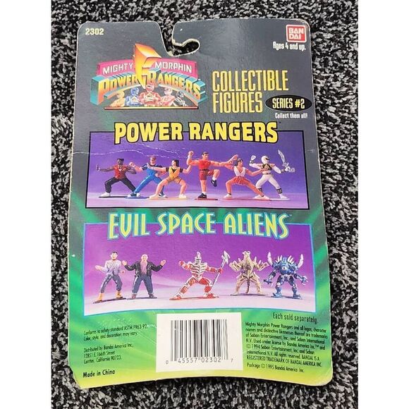 1994 Bandai Mighty Morphin Power Rangers Collectible Figures- Black Ranger - Picture 4 of 5